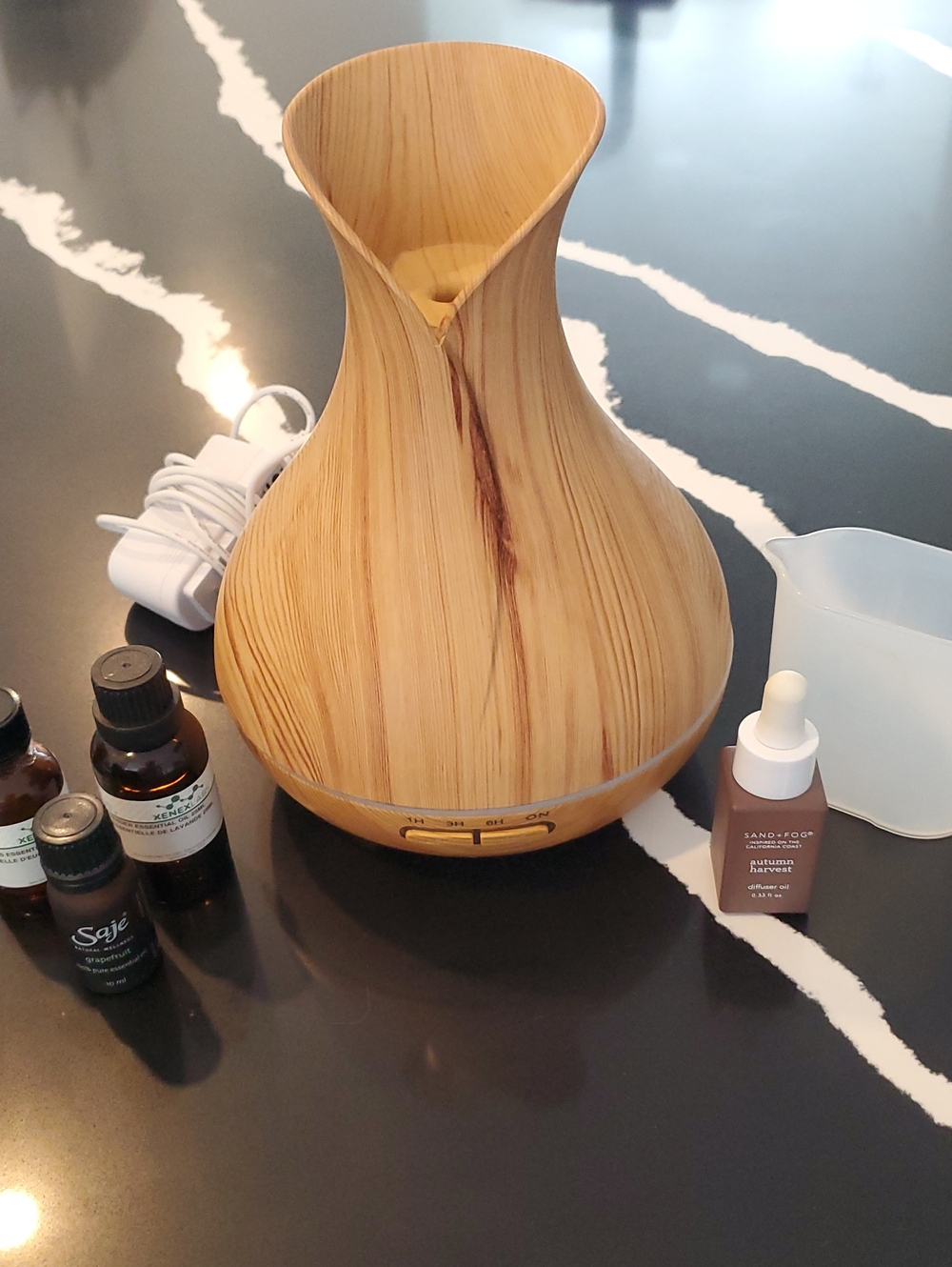 Tulip Shaped-Cedar Finish Ultrasonic Essential Oil Diffuser